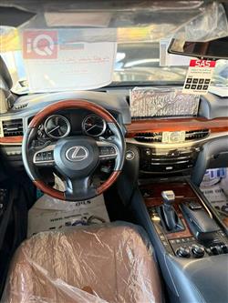 Lexus LX